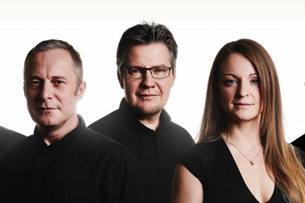 De fem medlemmarna i Stockholm Chamber Brass